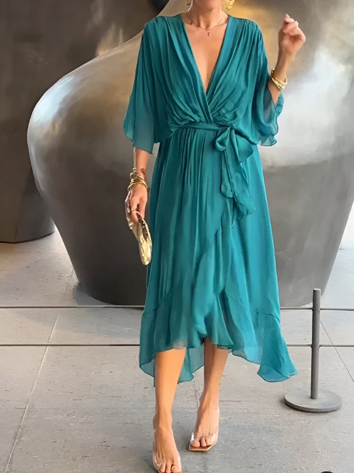 Mila™ | Chiffon jurk met V-hals