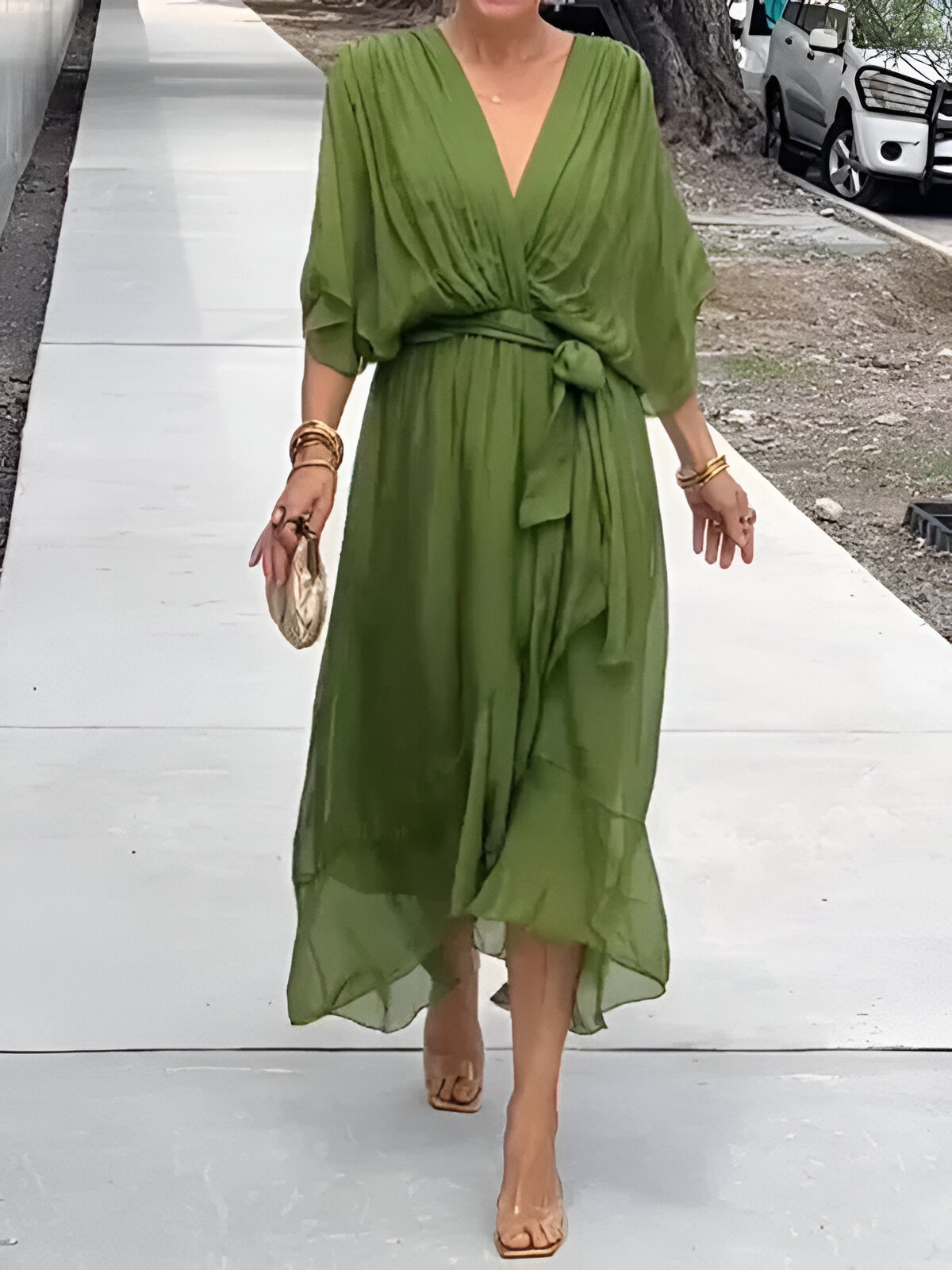 Mila™ | Chiffon jurk met V-hals